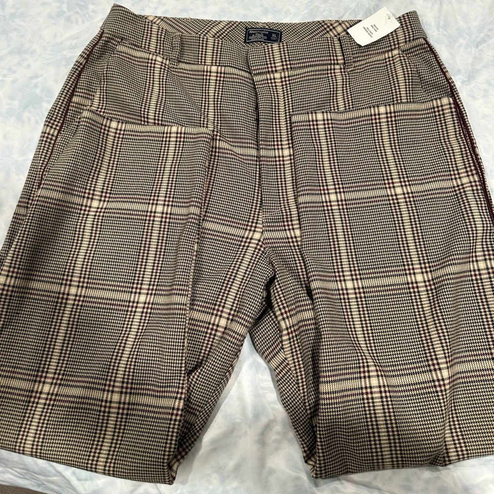 NWT Abercrombie & Fitch Womens Size X Large Simone High Rise Ankle Flare